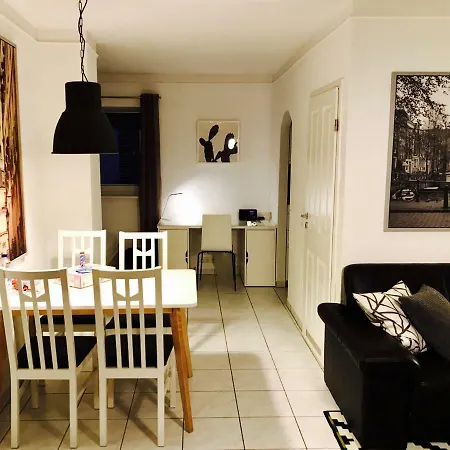 Exkl. Naehe Messe * Norymberga